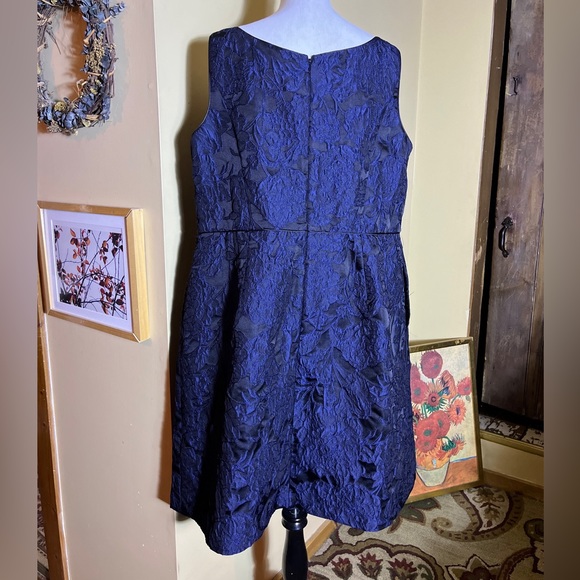 TALBOTS sz 16W Tank Dress Fit-N-Flair Black Blue Damask Texture Floral Twirl NEW - Picture 8 of 16